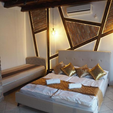 Egri Leanyka Vendeghaz Apartment Екстериор снимка