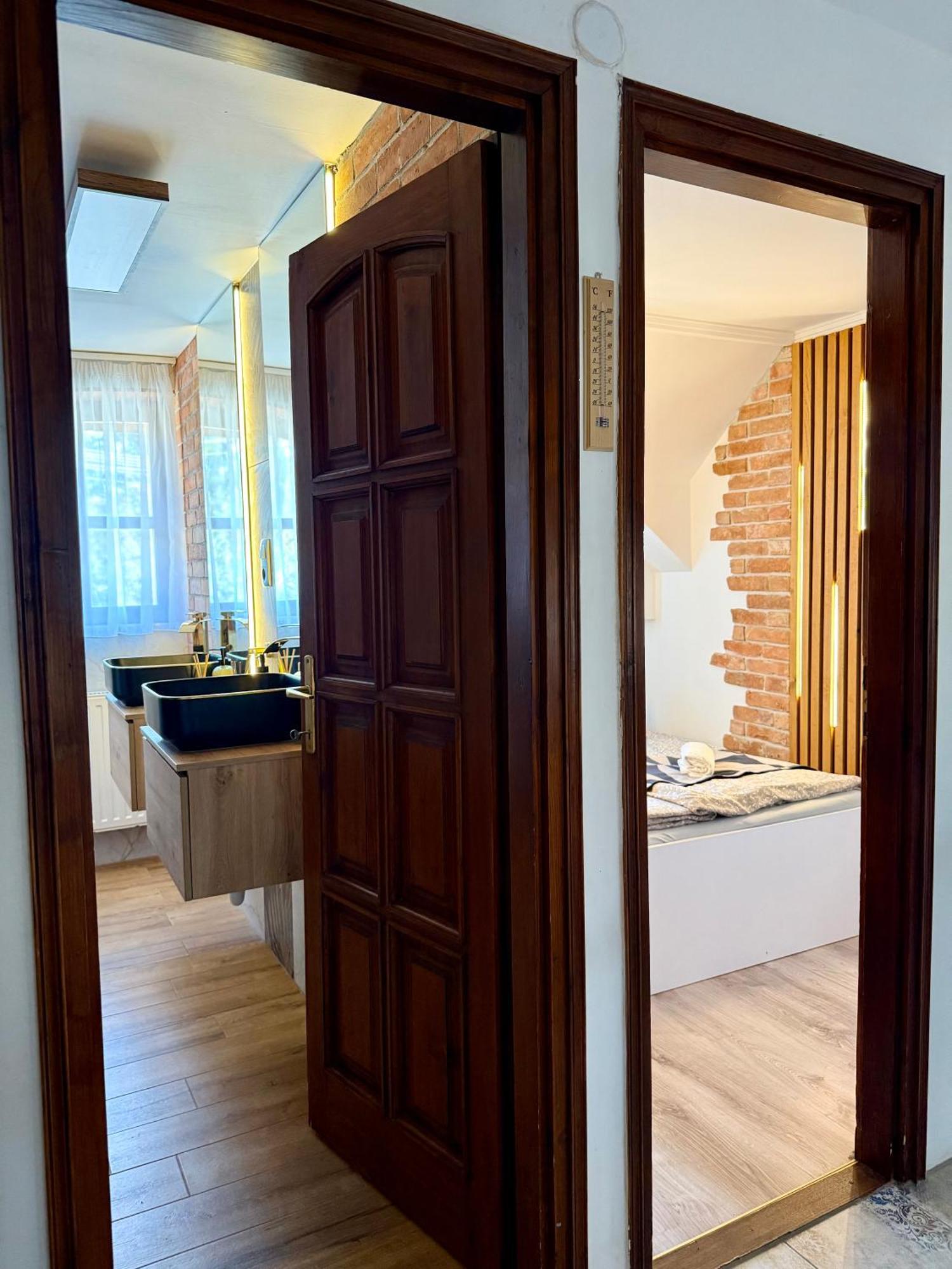 Egri Leanyka Vendeghaz Apartment Екстериор снимка