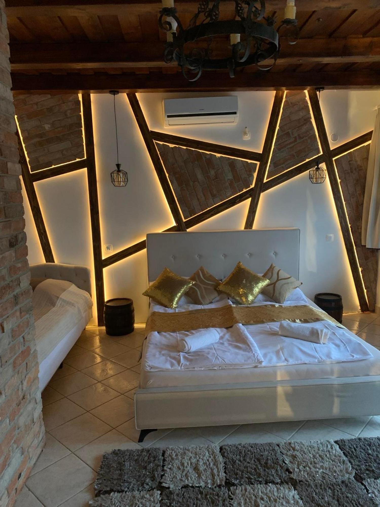 Egri Leanyka Vendeghaz Apartment Екстериор снимка